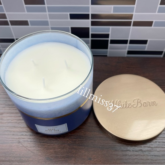 2X BRAND NEW BATH AND BODY WORKS 3 WICK CANDLES FRESH CUT LILACS DEEP BLUE SEA - Picture 5 of 6